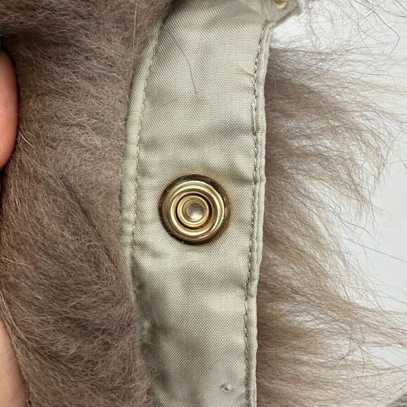 Burberry Detachable Raccoon Fur Collar Snap On Convertible Winter Outdoor Preppy - Picture 6 of 10